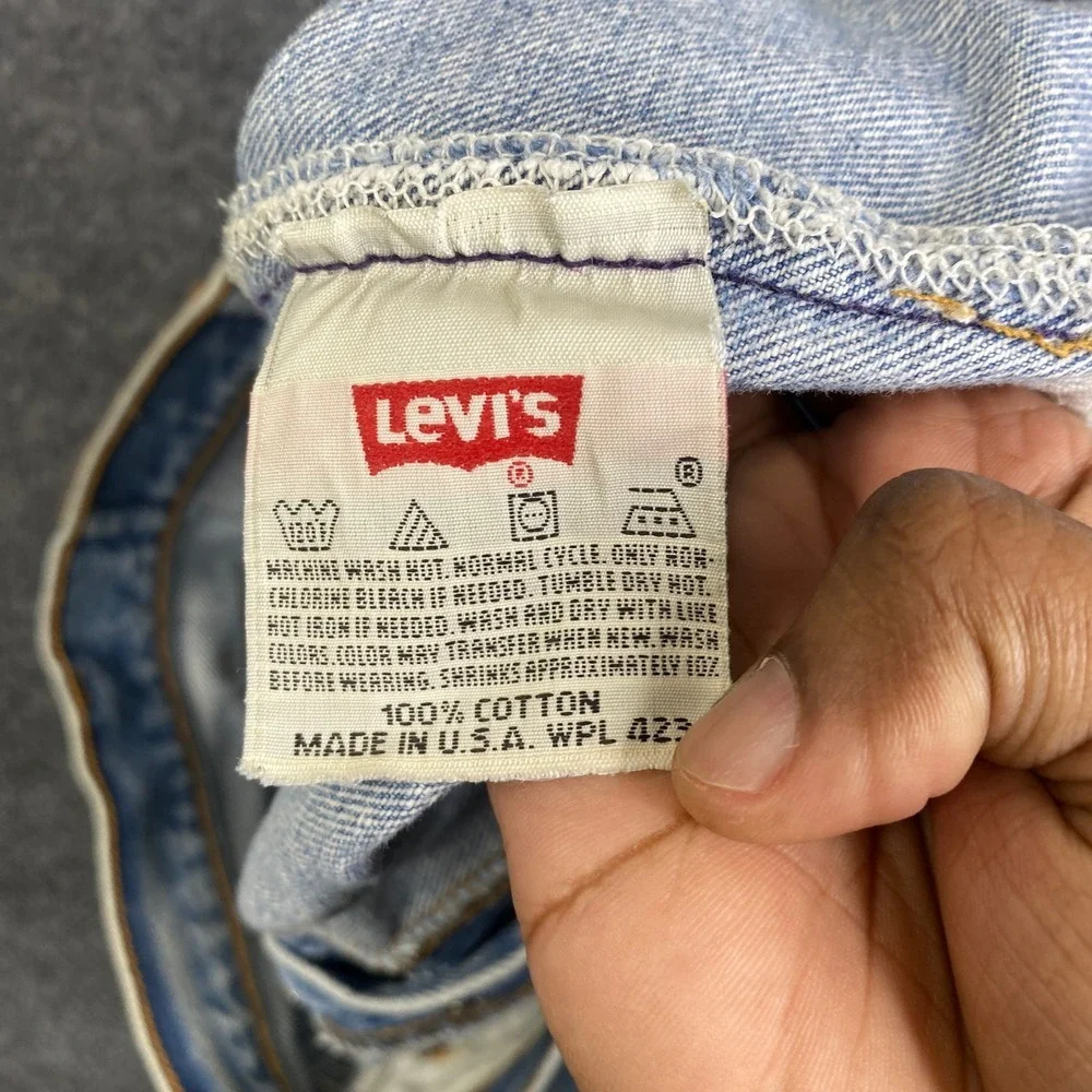 Vintage Levis 501xx Jeans Mens 46x32 Light Wash Distressed Made in USA